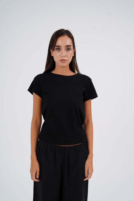 Luna Black T-Shirt
